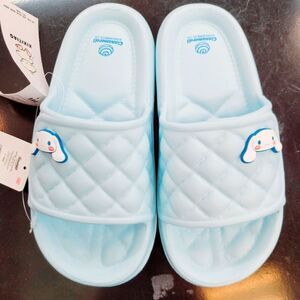 Brand New Sanrio Cinnamoroll Blue Slippers Size: US 7.5 - 8.5
